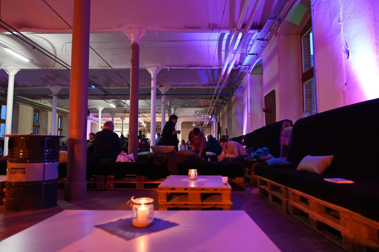 Kulturfabrik Schoenbach Schonbach  Екстериор снимка